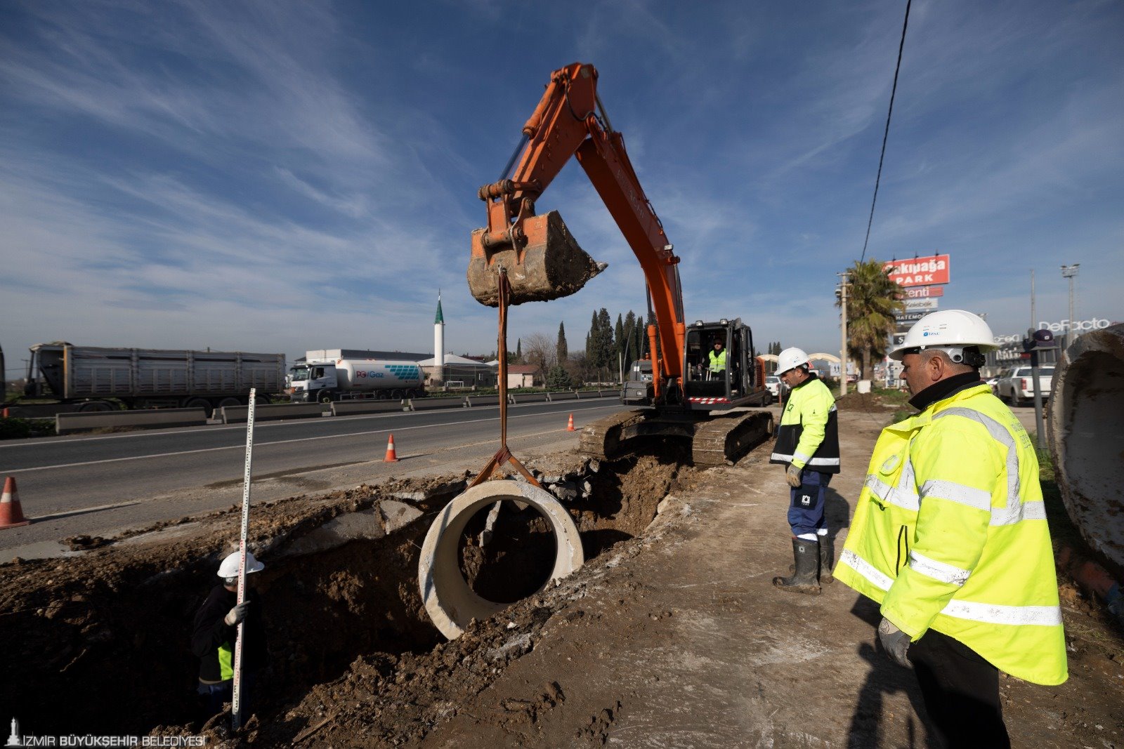 Menemen Türkelli’de su baskınlarına kalıcı çözüm