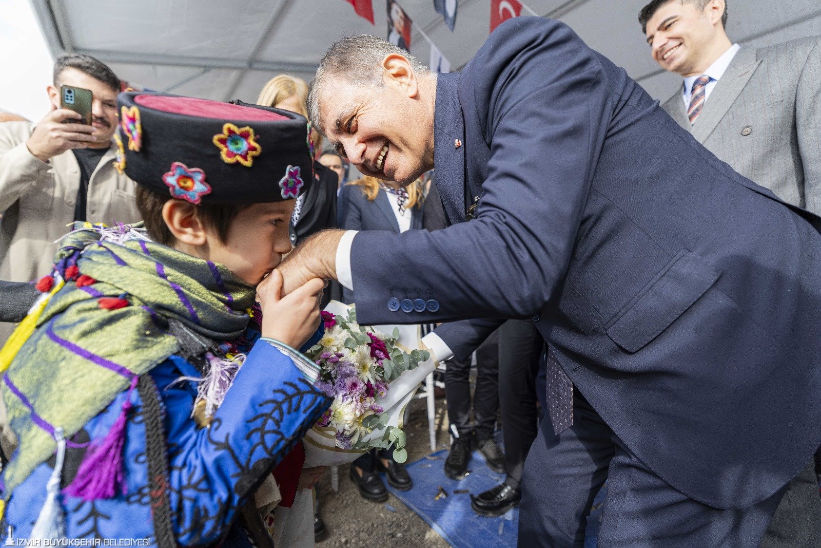 Başkan Tugay’dan müjde: Ocakta suya zam yapmayacağız